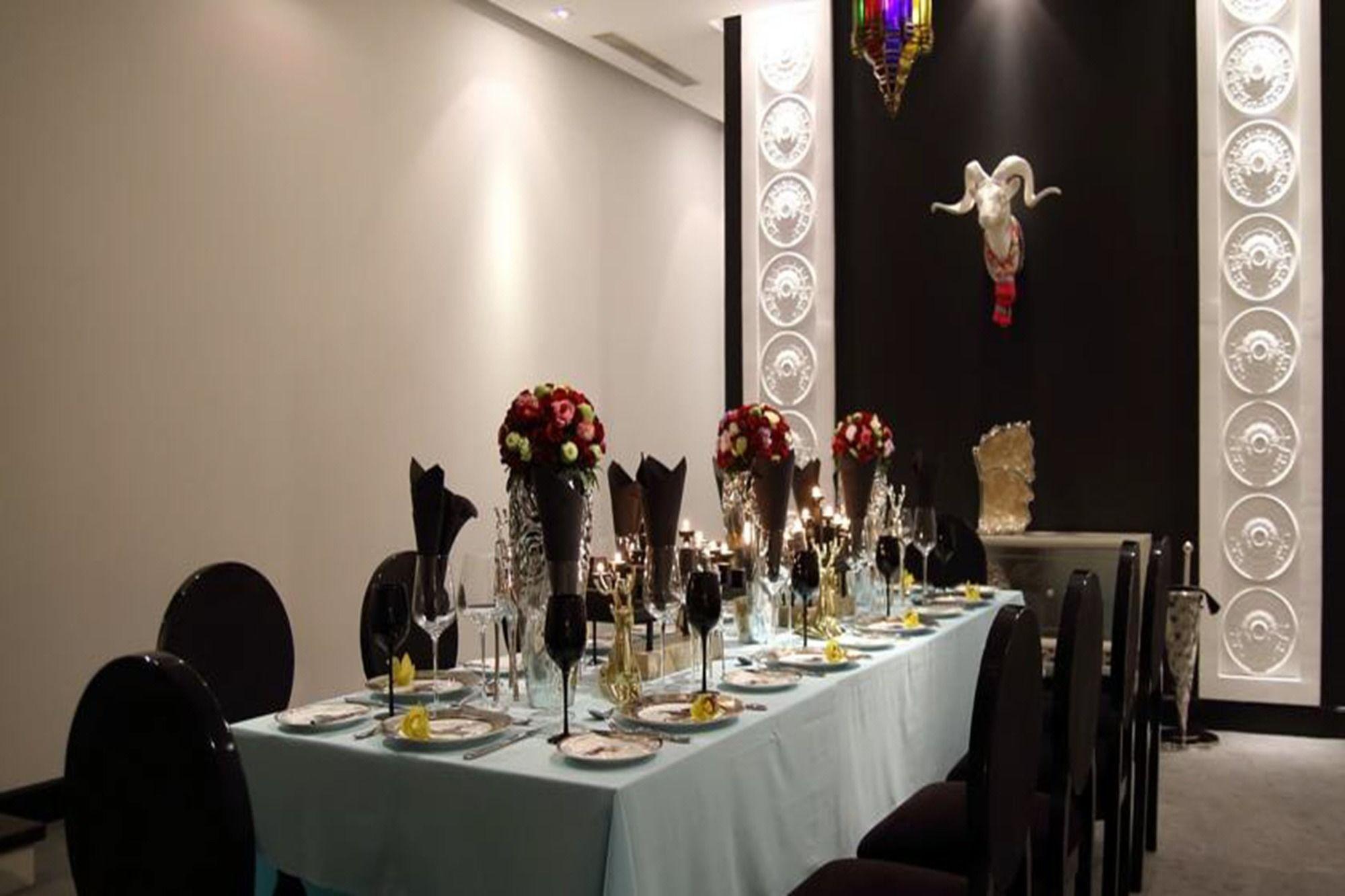 Chloe Gallery Ho Chi Minh City Bagian luar foto